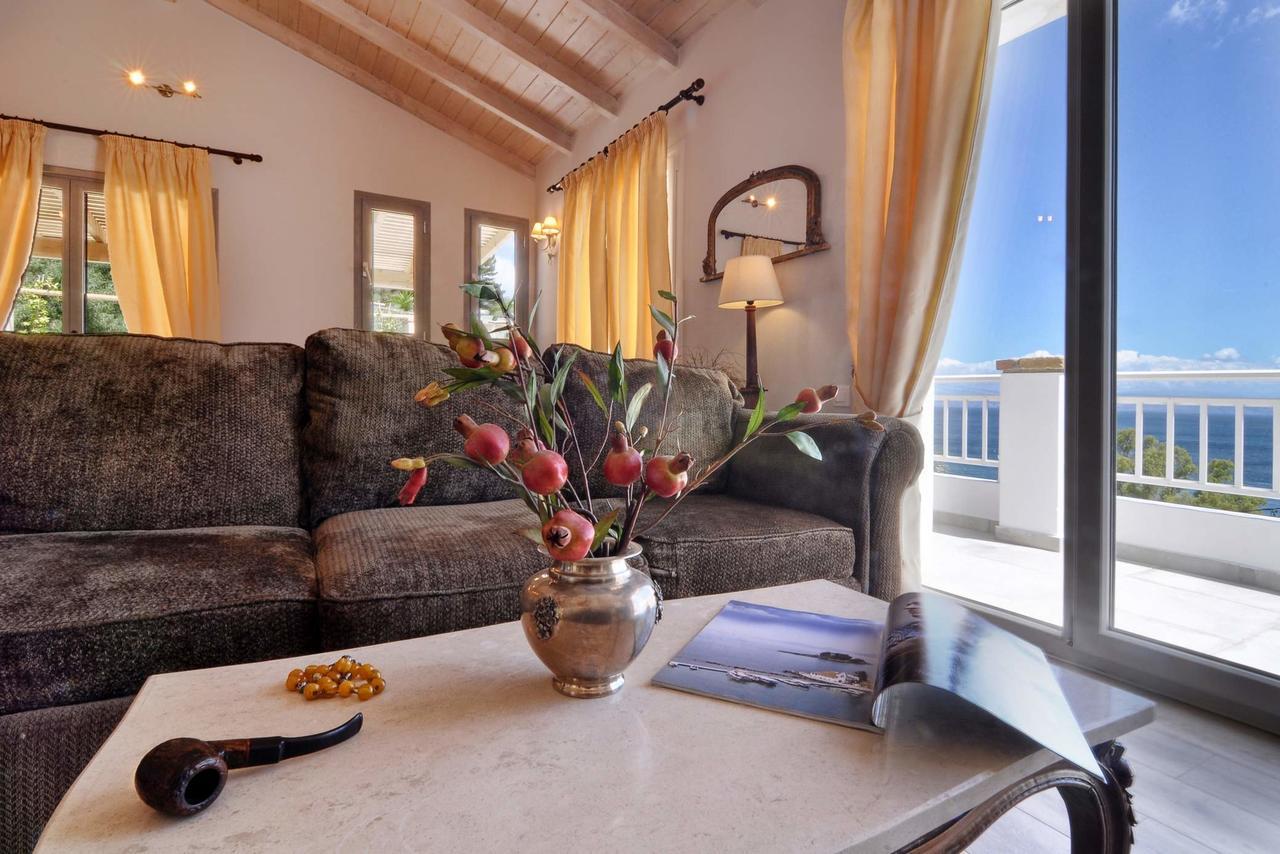 Veroniki Penthouse Deluxe Apartment Agios Ioannis Peristerion Exteriör bild