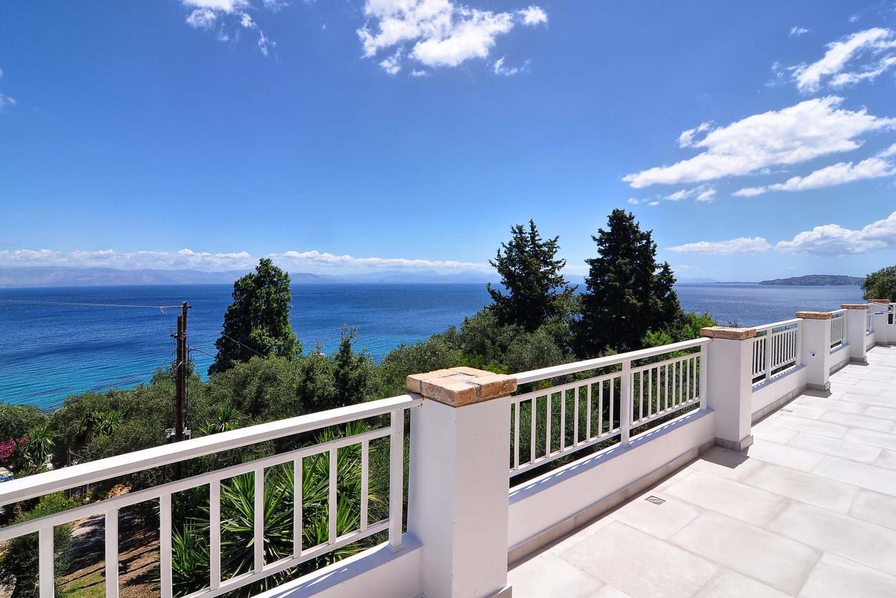 Veroniki Penthouse Deluxe Apartment Agios Ioannis Peristerion Exteriör bild