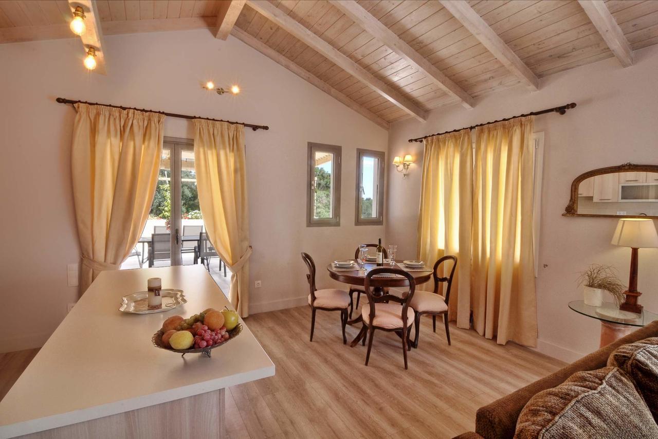 Veroniki Penthouse Deluxe Apartment Agios Ioannis Peristerion Exteriör bild